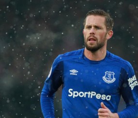 开云官网2026-当汽车城铁蹄踏碎关东铁骑，一场跨越文化的篮球镜像战争