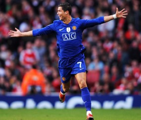 开云体育世界杯-湖人关键战突围猛龙，恩比德在年度焦点之战接管比赛