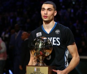 开云体育在线-福克斯加冕夜，当独行侠提前终结悬念，骑士王朝的幽灵在啜泣